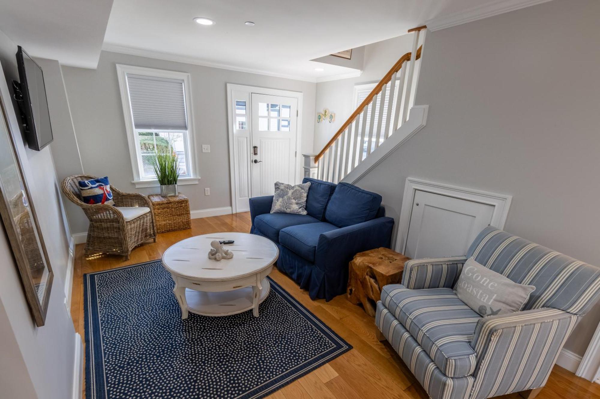 The Newport Lofts - 617 Thames Street Apartment Екстериор снимка