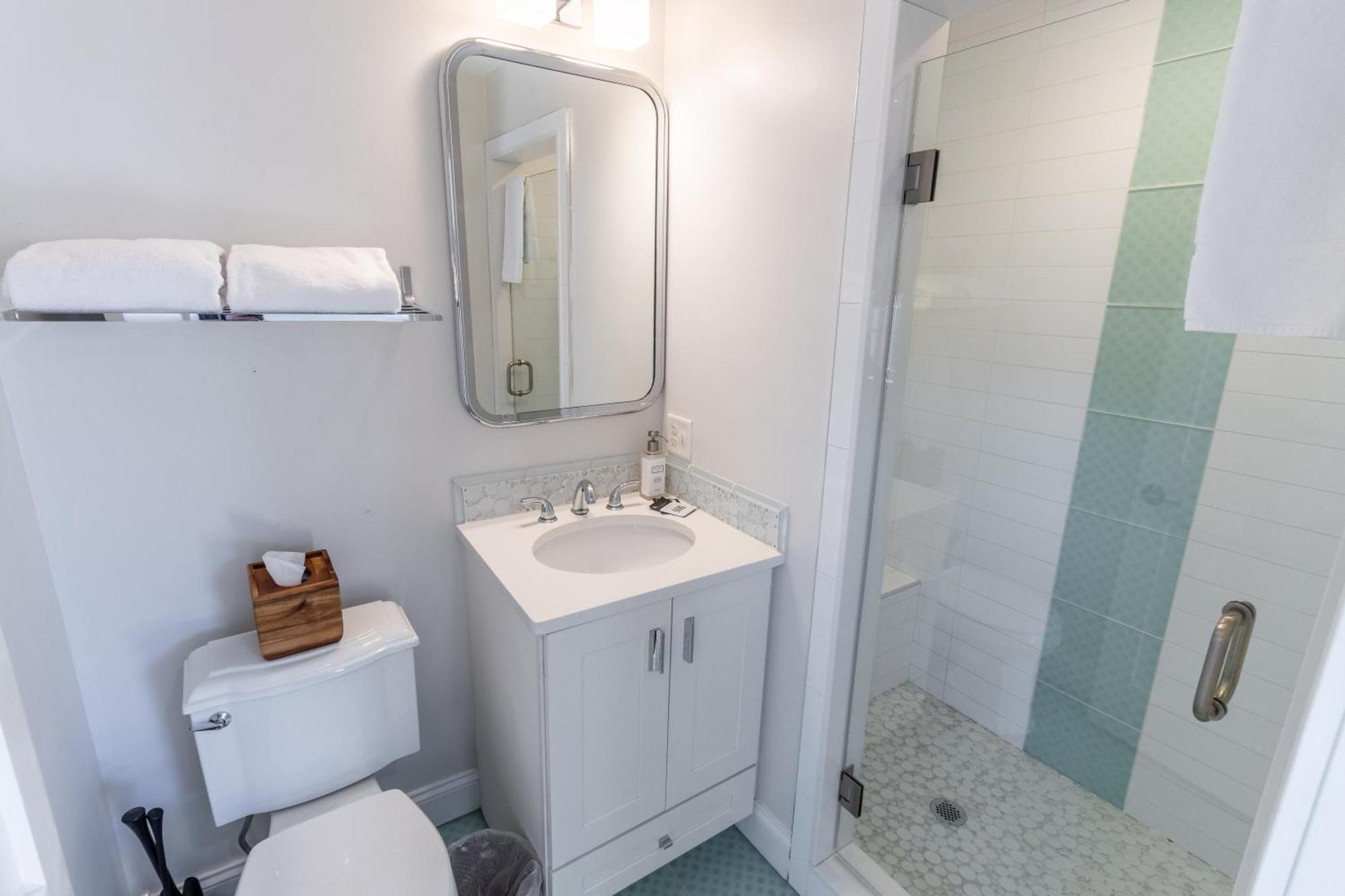 The Newport Lofts - 617 Thames Street Apartment Екстериор снимка