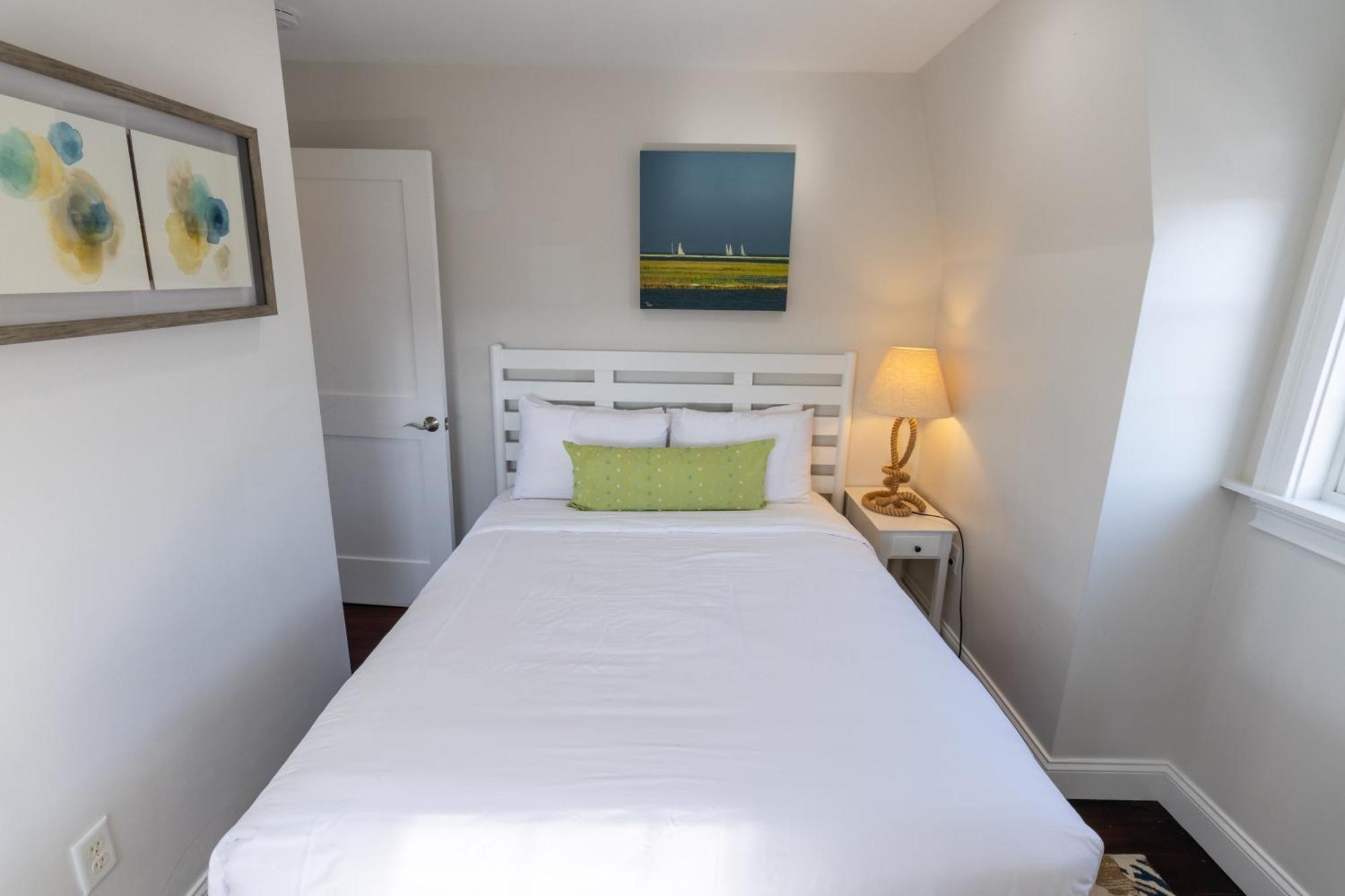 The Newport Lofts - 617 Thames Street Apartment Екстериор снимка