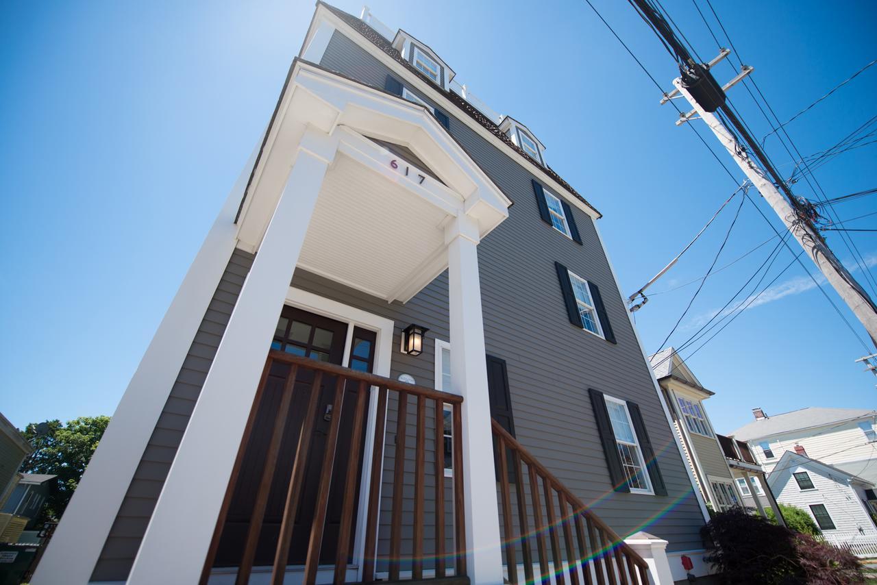 The Newport Lofts - 617 Thames Street Apartment Екстериор снимка